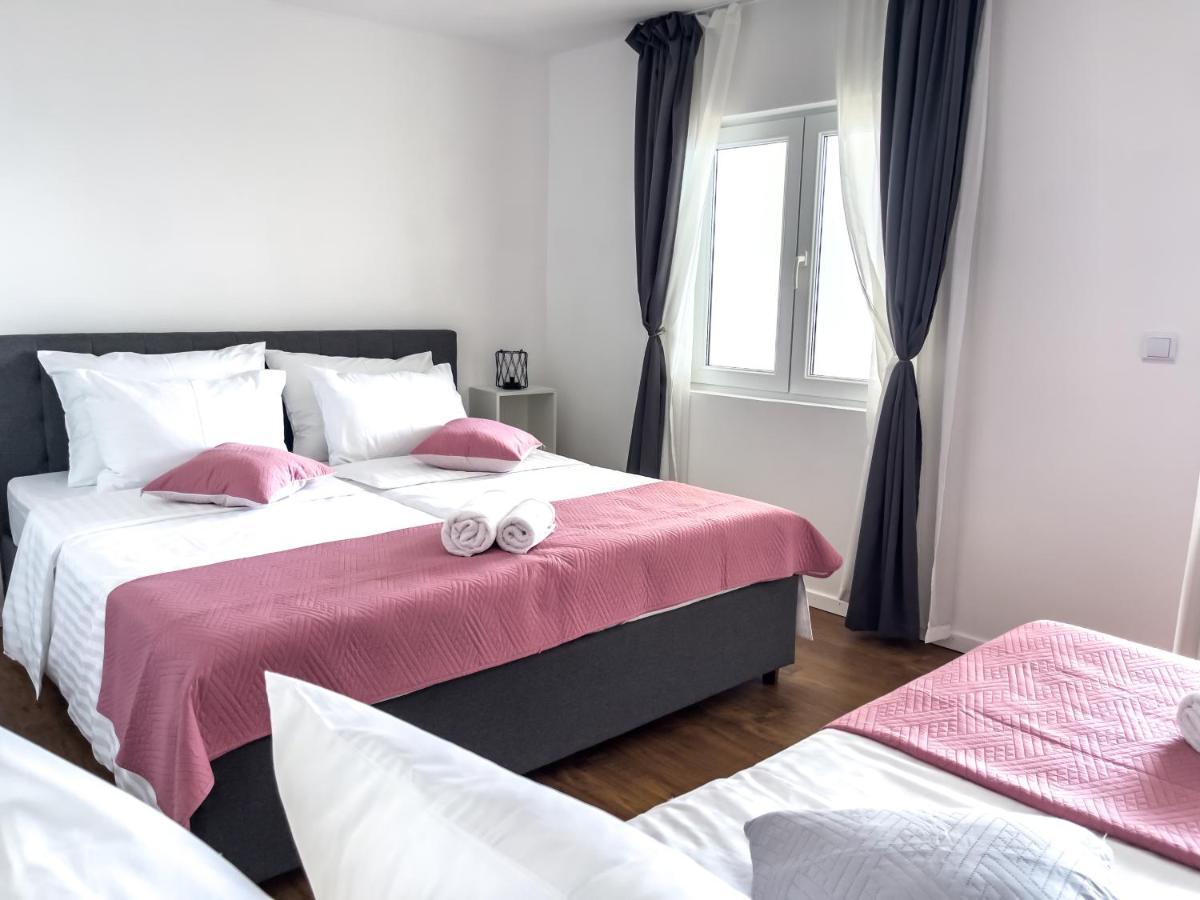 Apartments Goro Ποντστράνα Εξωτερικό φωτογραφία