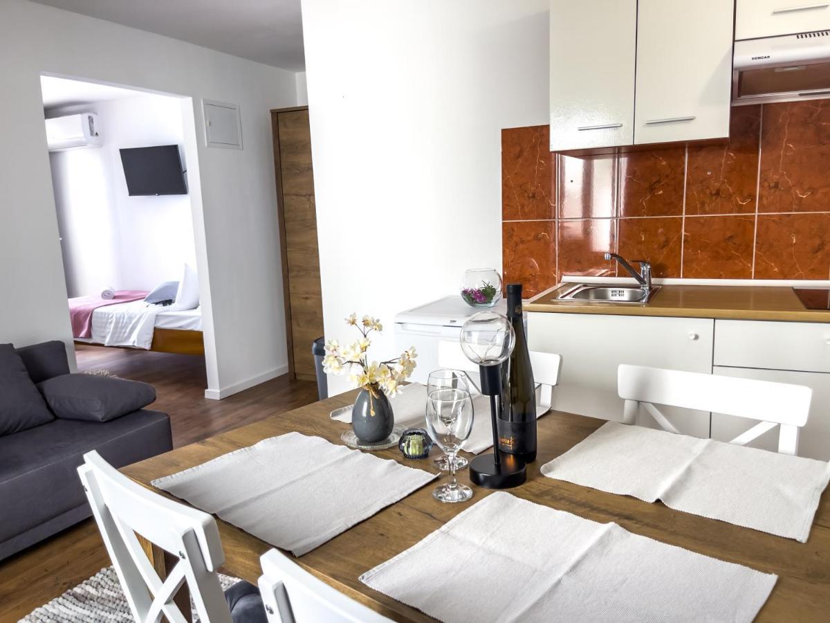 Apartments Goro Ποντστράνα Εξωτερικό φωτογραφία