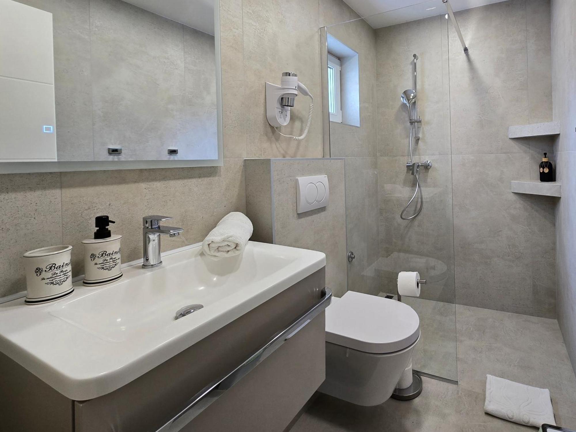 Apartments Goro Ποντστράνα Δωμάτιο φωτογραφία